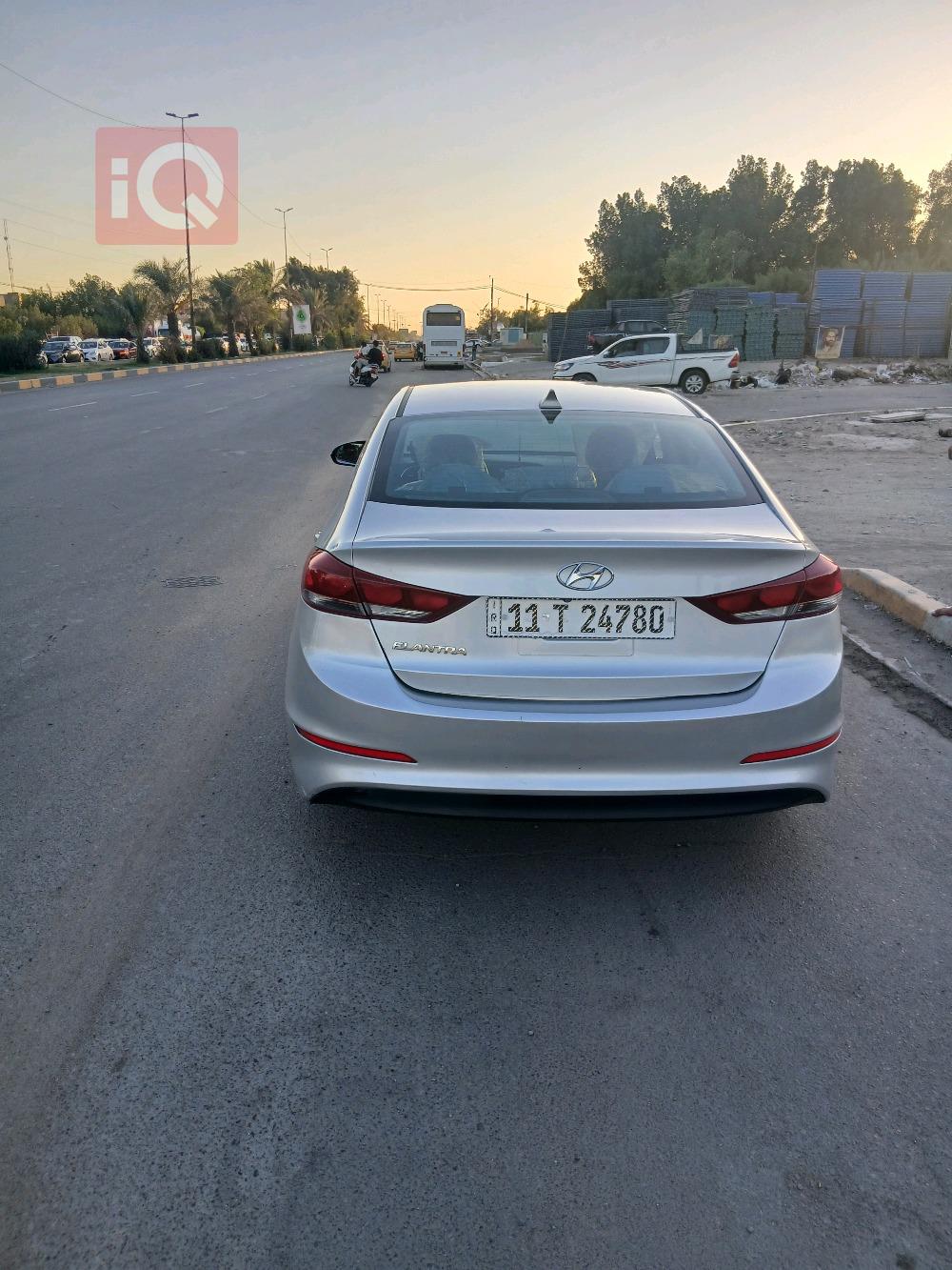 هیوندای ئەلەنترا